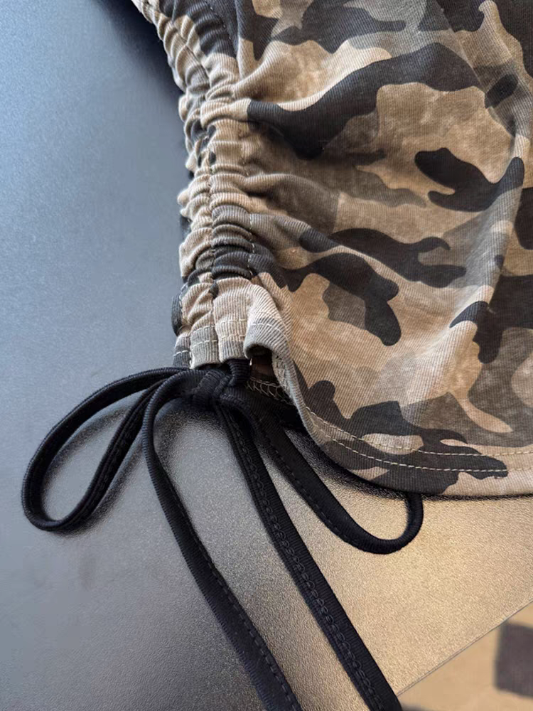 Camisole camouflage tendance pour femme, haut d'été sans manches avec soutien-gorge intégré, ourlet à cordon de serrage et effet deux couches