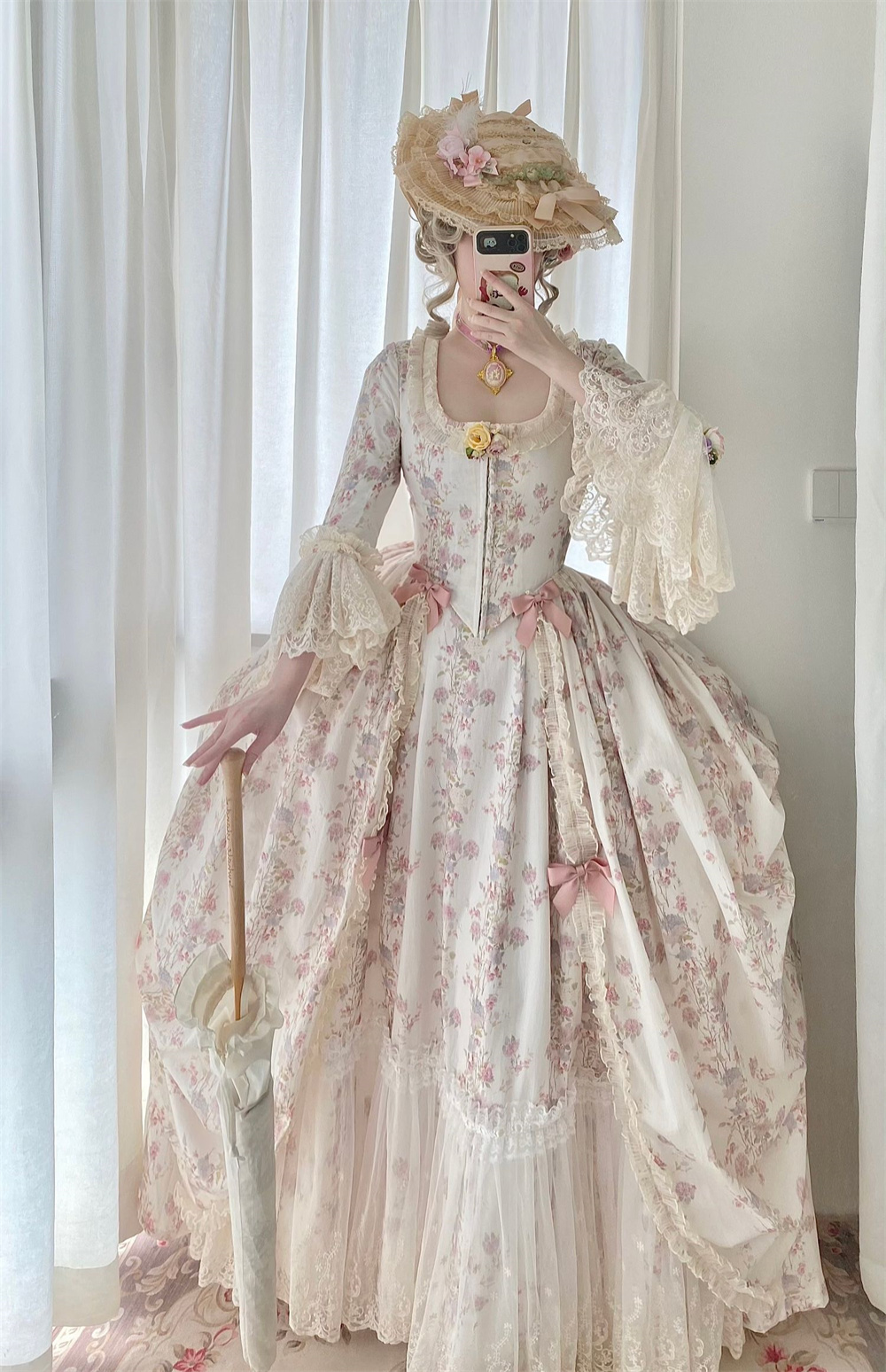 Robe A La Francaise Robe Rococo 18ème siècle victorien dame cour royale reine Marie Antoinette Costume duchesse Robe Robe de bal
