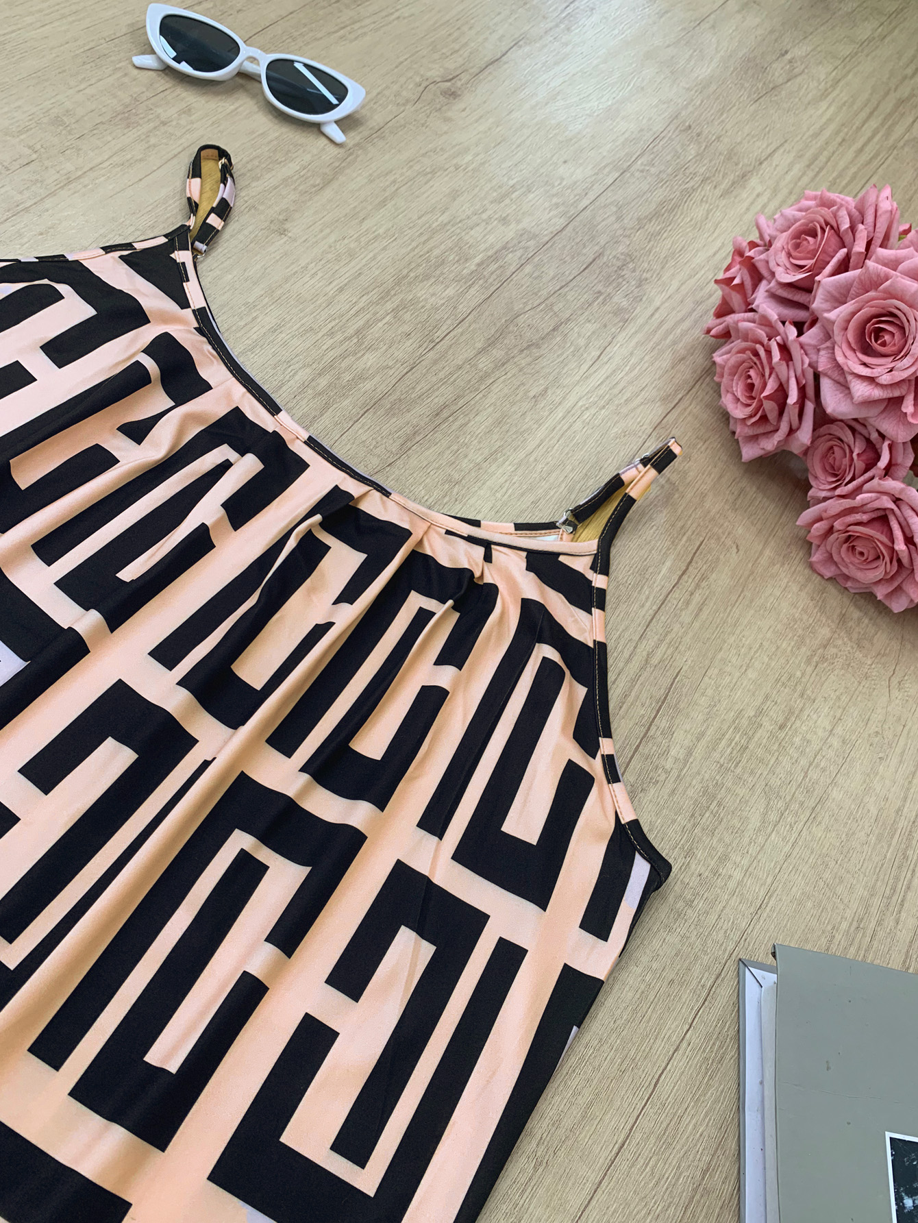 Vêtements pour femmes grande taille, hauts à bretelles imprimés contrastés élégants et à la mode, style printemps, été et automne