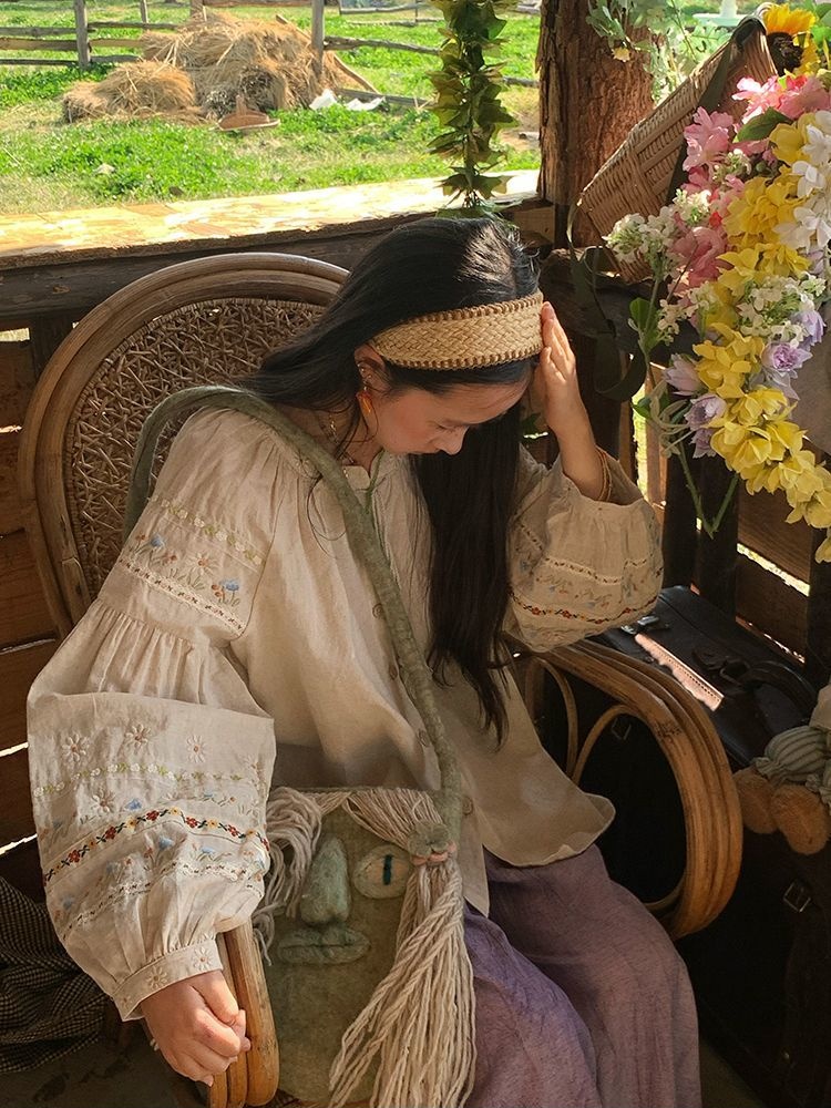 Femmes nouveau printemps broderie florale Blouse Vintage décontracté à manches longues petit haut