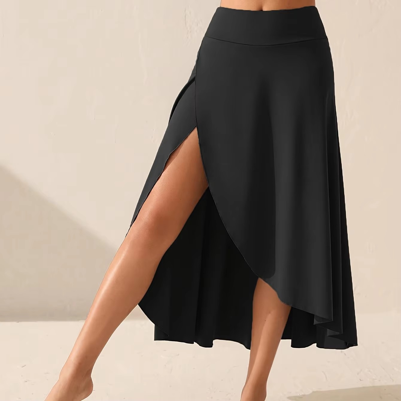 Vêtements féminins européens et américains au style irrégulier, fente élégante, bord à volants, jupe unie