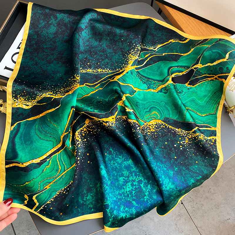 Foulard imprimé en soie de mûrier pour femmes, 70 × 70CM, rétro, mode sergé, châle décoratif, Protection solaire, vente en gros