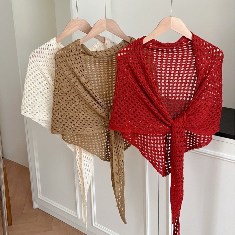 Écharpe triangulaire ajourée tendance, châle respirant en tricot de couleur unie, protection solaire légère pour femme