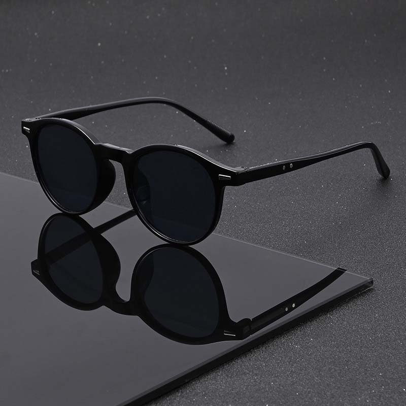 Lunettes de soleil polarisées rondes rétro pour femmes, style mode, avec rivets, protection UV400, motif léopard, pour fêtes, tendance, pour hommes, style punk