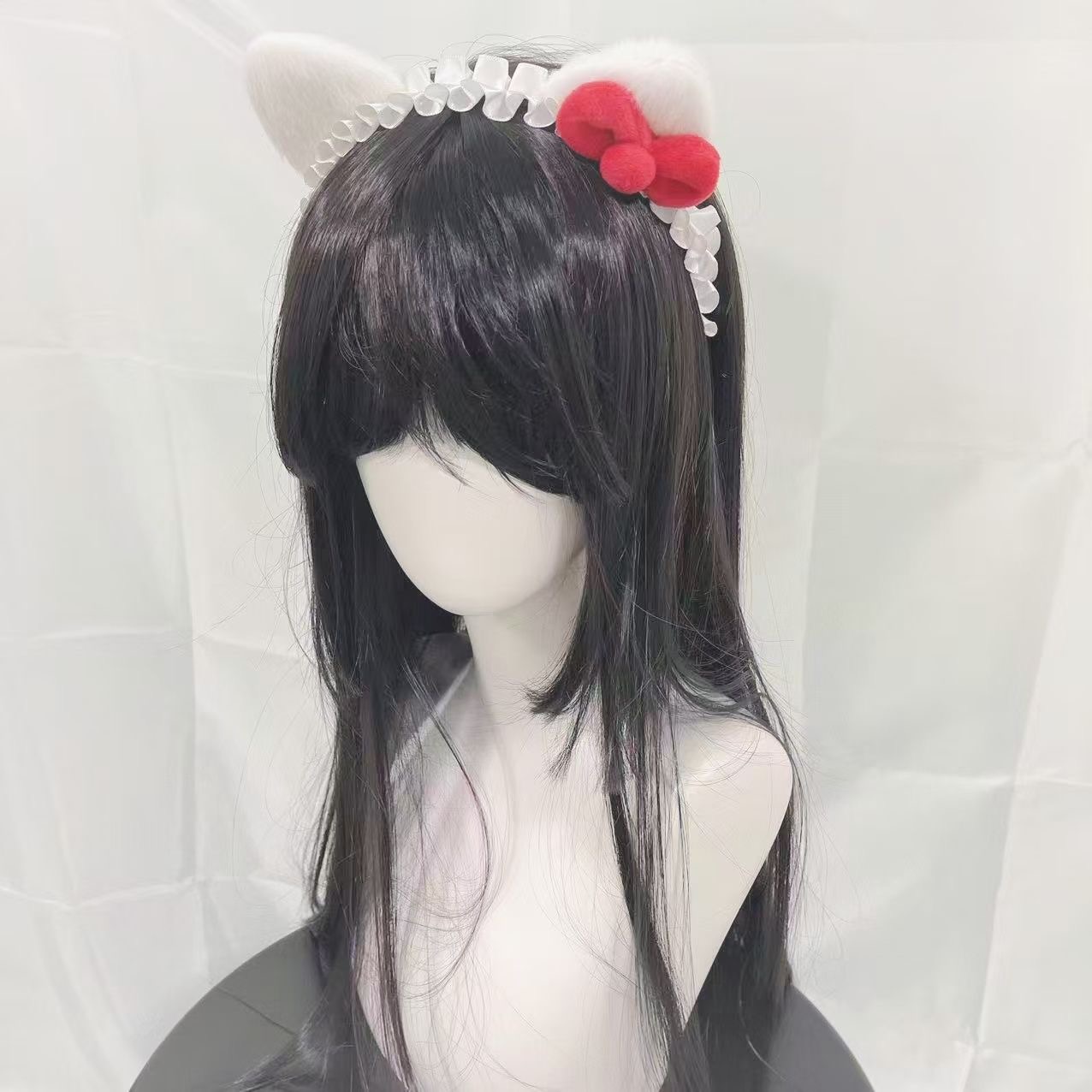 Cerceau de cheveux blanc fait à la main avec oreilles de chat, avec nœud papillon rouge, accessoires pour cheveux Lolita faits à la main, coiffure pour femmes