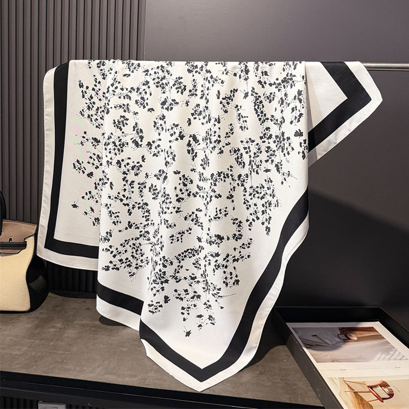 1 pièce Foulard carré imprimé en coton pour femme 90*90cm, Foulards en soie pour femme, Bandanas, Châles de plage de luxe, Écharpes élégantes, Hijab, Foulard de cou
