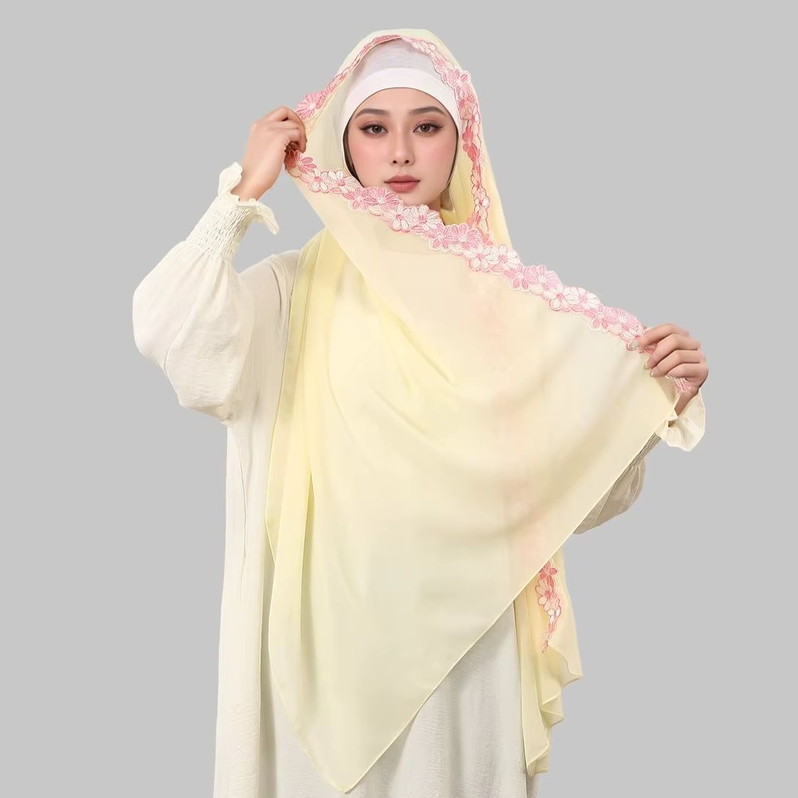 Châles longs en mousseline brodée tendance pour femmes, turban uni de qualité supérieure, foulard de Ramadan, châle malaisien, couvre-chefs