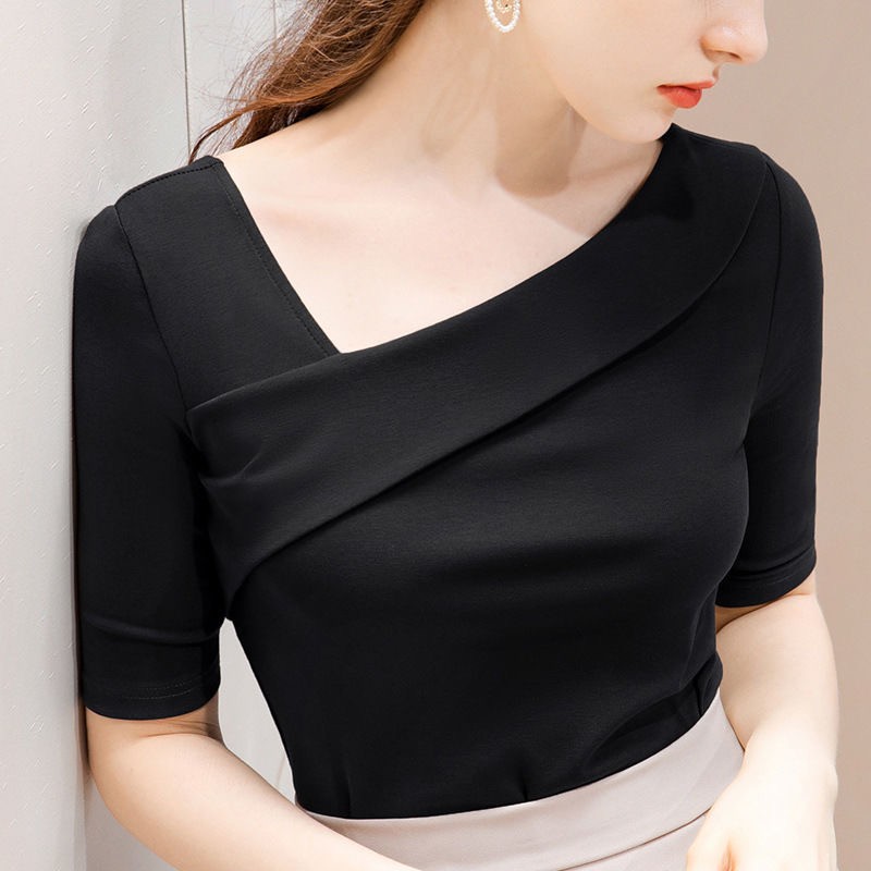 Vêtements pour femmes T-Shirts basiques hauts dame mince à manches courtes col incliné gaine Blouse hauts SS055