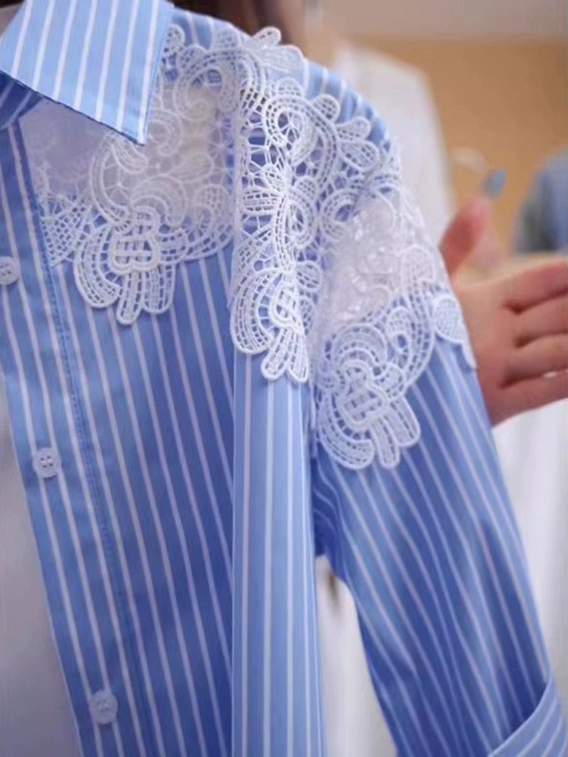 Chemise rayée à col Polo pour femmes, avec crochet en dentelle, nouvelle veste ample, printemps