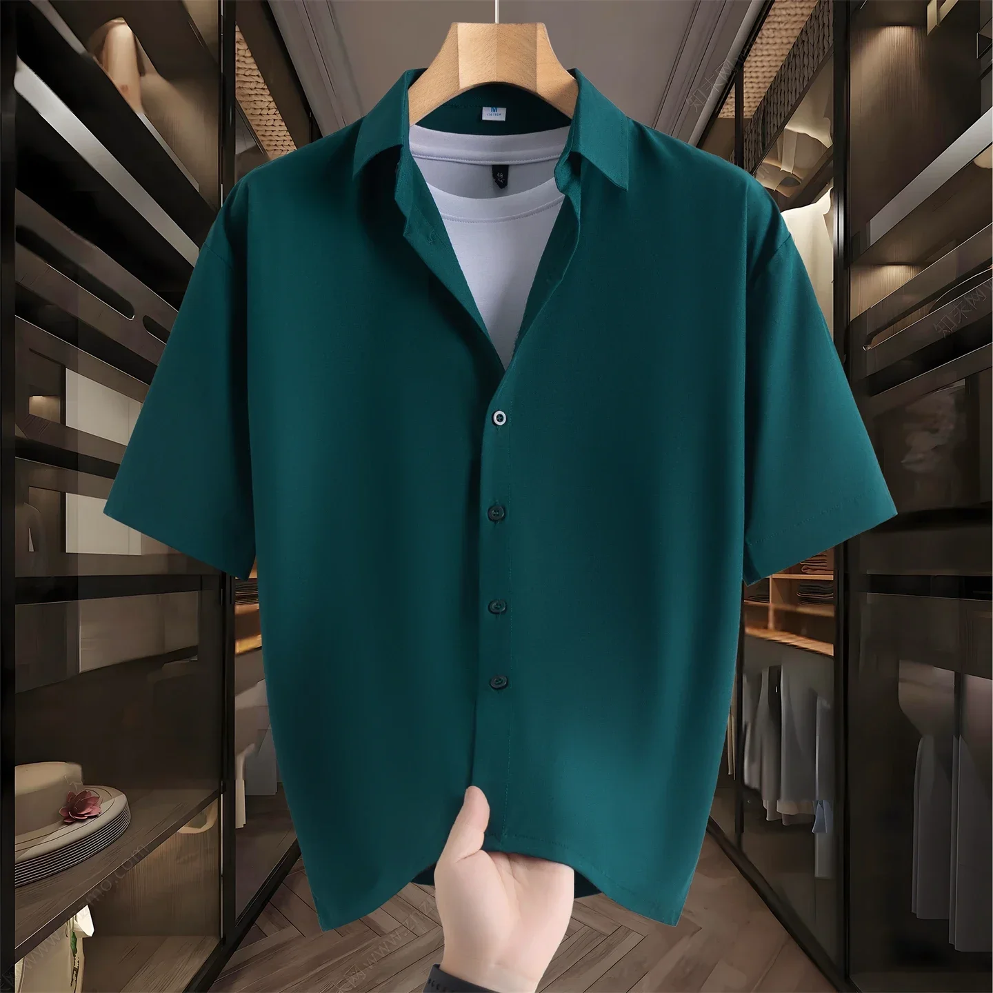 Chemises d'affaires haut de gamme pour hommes, couleur unie, manches courtes, en soie glacée, pour l'été, sans repassage, confortables et polyvalentes