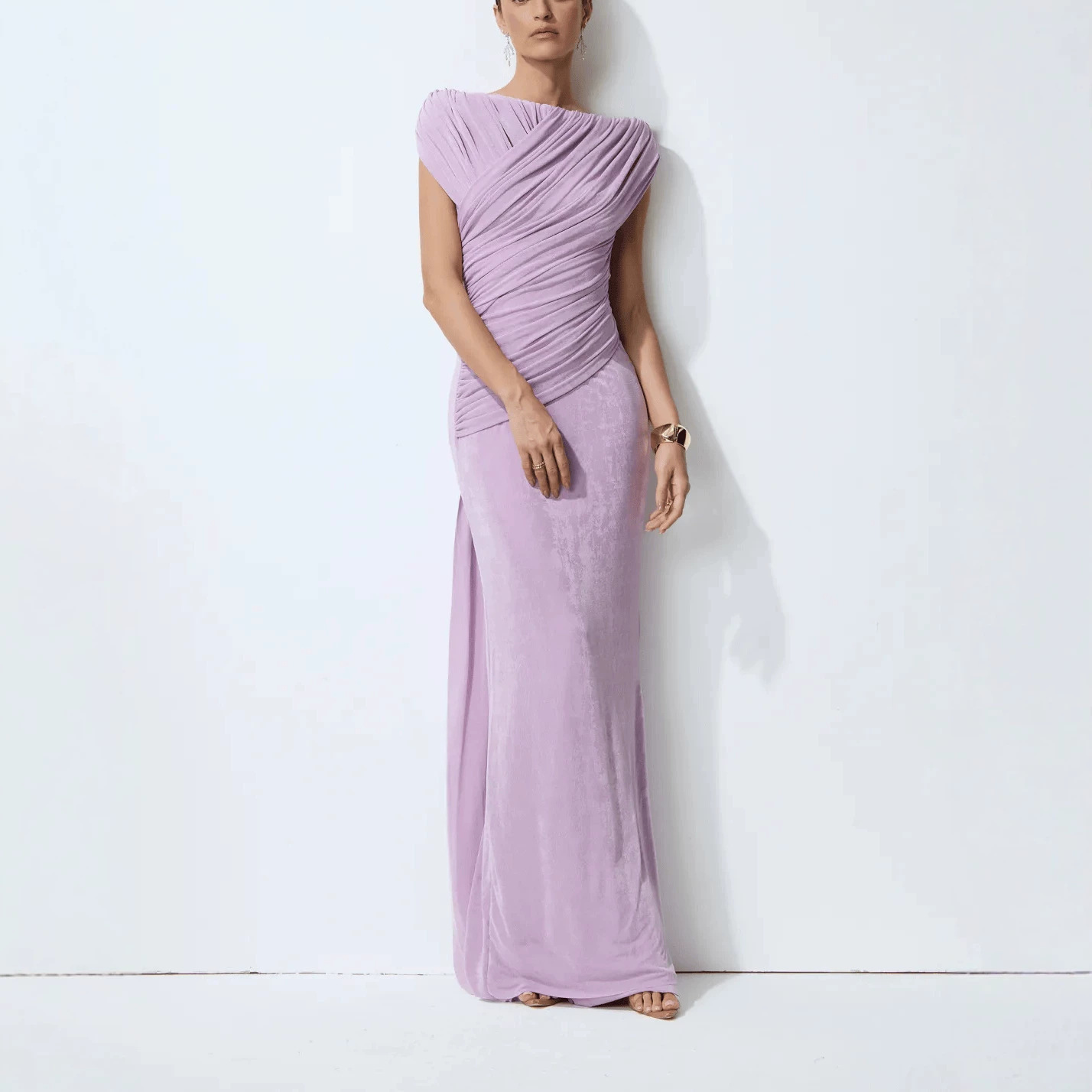 Robe de soirée plissée élégante et amincissante, mode transfrontalière, vêtements féminins, taille haute, épaules dénudées, longue robe en polyester