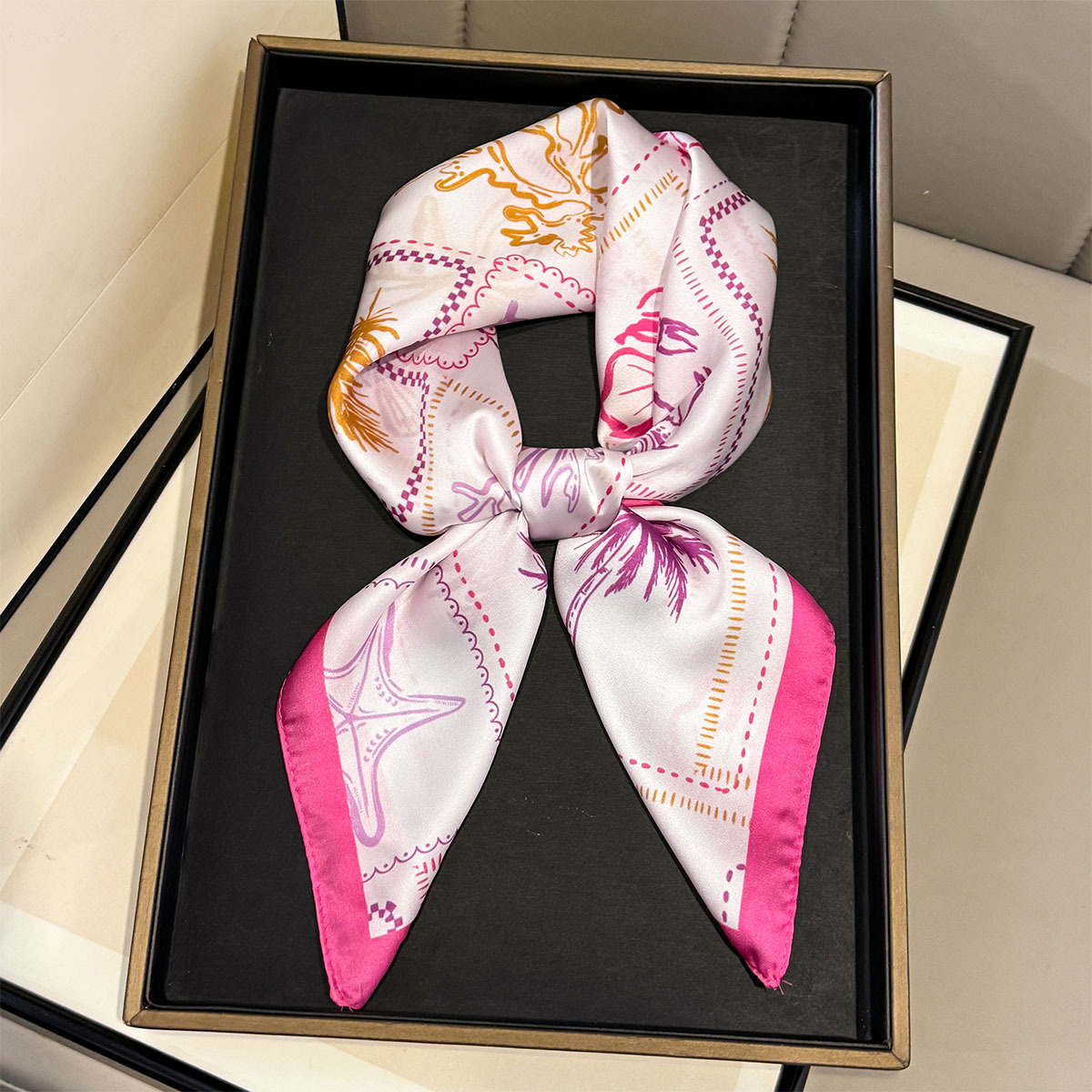 Foulards carrés en soie à imprimé coquillages et arbres pour femmes, écharpes de cou, hijabs décoratifs toutes saisons pour dames