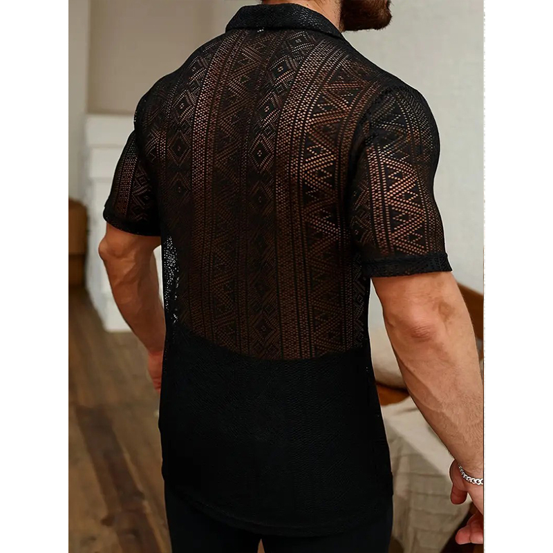 Nouveau Chic hommes Sexy dentelle chemises mode transparent boutonné à manches courtes Cardigan hauts Vintage évider Style vacances Blouse
