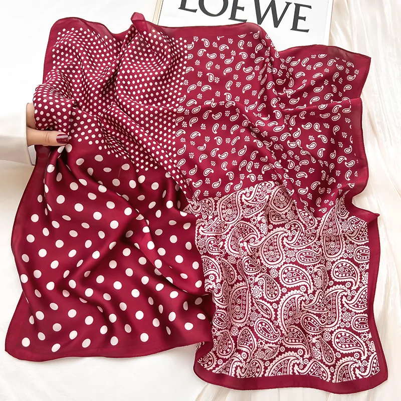 Nouveau foulard en soie foulard carré en soie pour femmes, sac à main de luxe pour femmes, foulard en soie de styliste SJ01