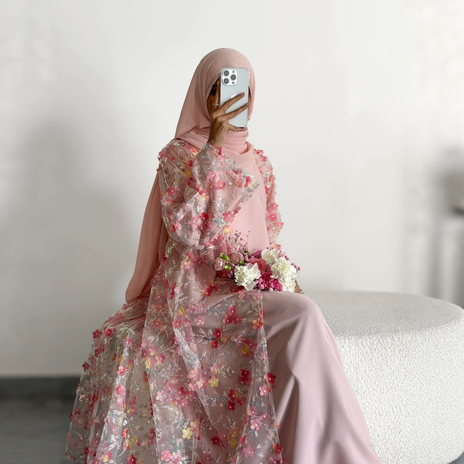 Ensemble Abaya de Luxe Brodé 3 Pièces pour Femmes Musulmanes, Style Dubaï, Cardigan Ouvert Modeste pour l'Aïd, Jalabiya Islamique pour les Fêtes 2026