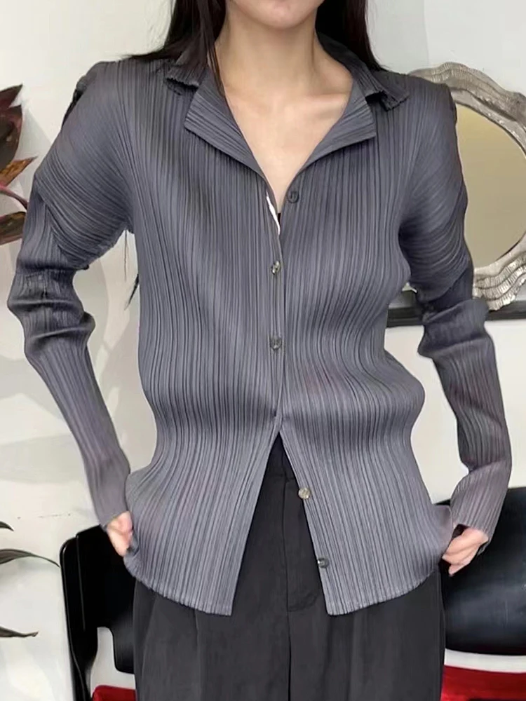 Chemise à manches longues à revers plissé pour femmes, chemise polyvalente décontractée Ata Yake, grande taille, cardigan, automne, nouveau, 2024