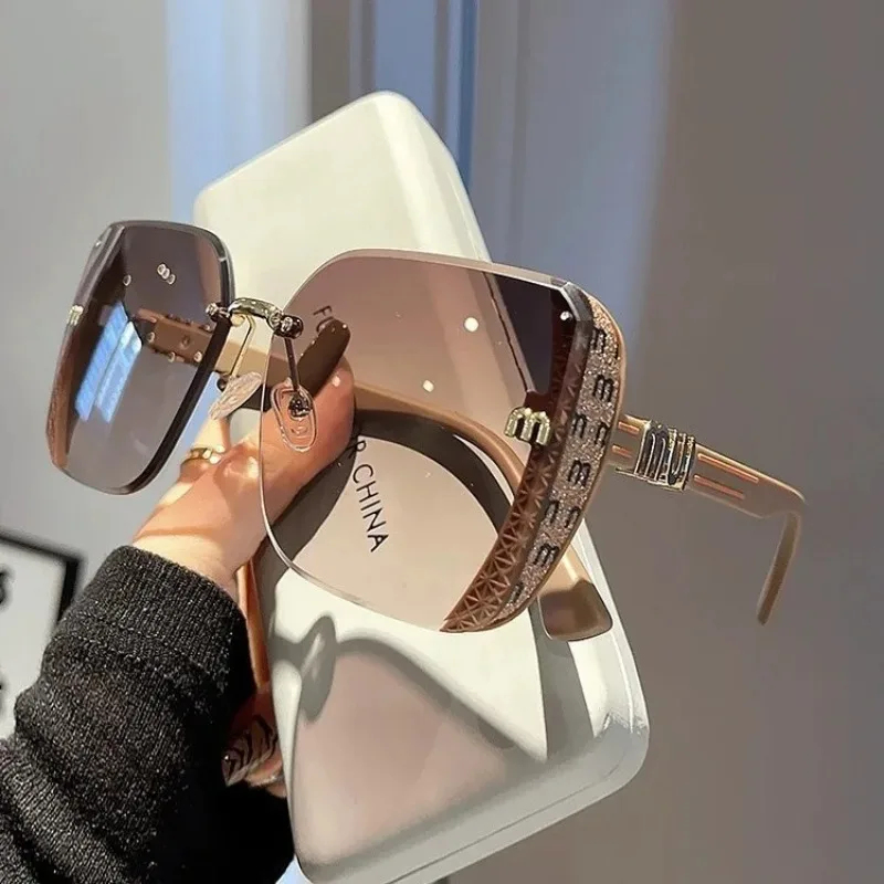 Lunettes de soleil carrées de marque tendance pour femmes, design de luxe, style vintage, pour la conduite, Gafas De Sol