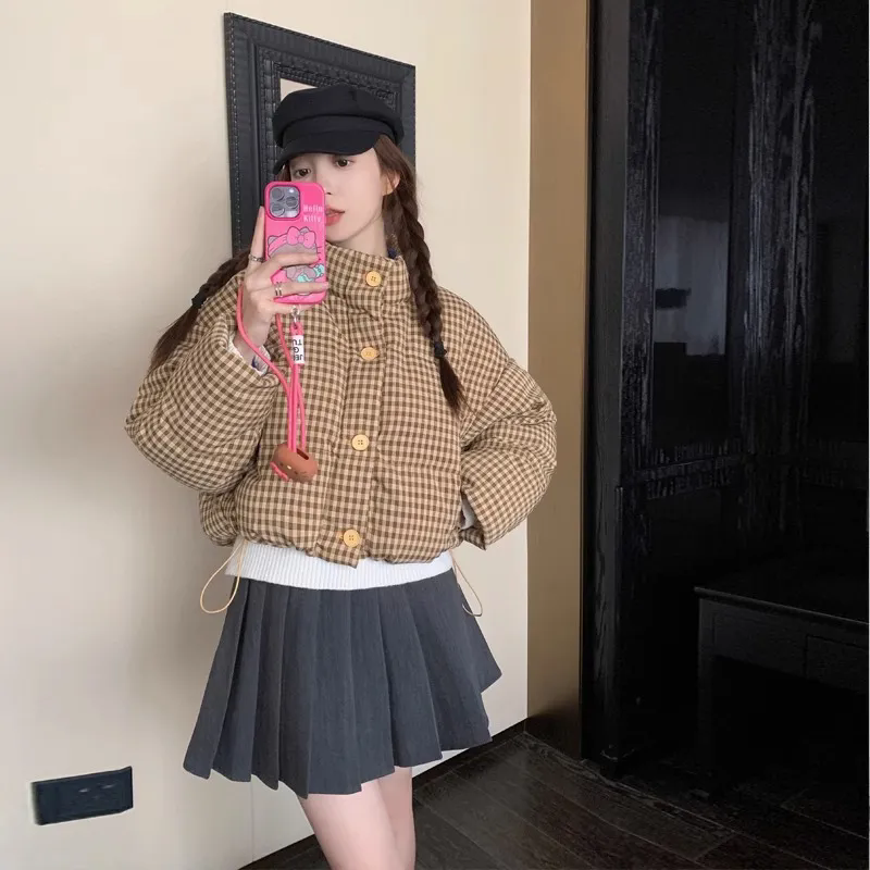 Nouvelle veste courte matelassée en coton à carreaux pour femme, version coréenne épaissie, col montant, style manteau duveteux