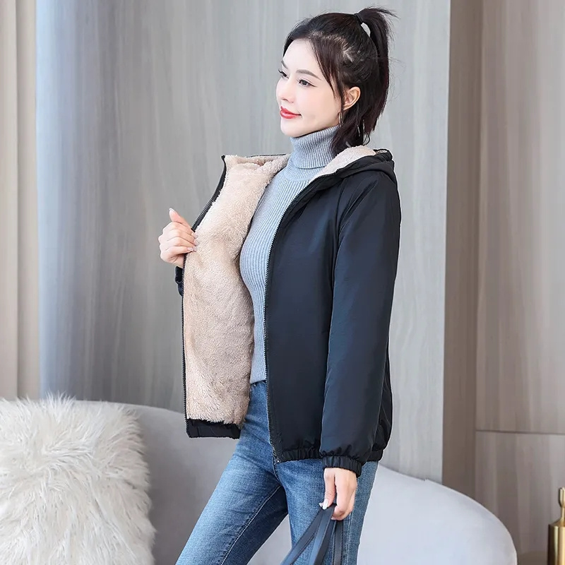 Ajouter du manteau rembourré en velours femmes 2025 hiver vêtements d'extérieur à capuche dames chaud veste rembourrée en coton nouvelle mode pardessus court femme haut