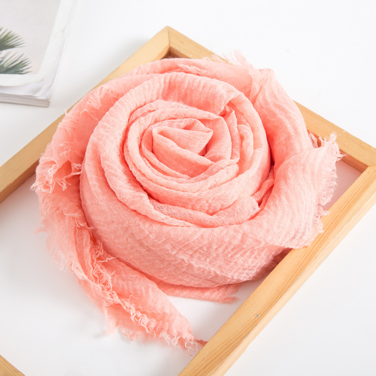 Foulards en coton et lin, nouvelle mode, couleur unie, froissé, cheveux courts, foulards musulmans, fabricants de châle, vente en gros personnalisée