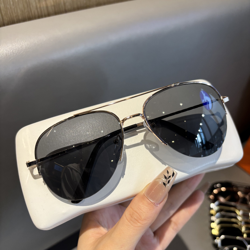 Lunettes de soleil pilote demi-monture pour hommes et femmes, grands visages polyvalents, rend les gens plus fins, conduite UV, Anti-Toad, personnalité