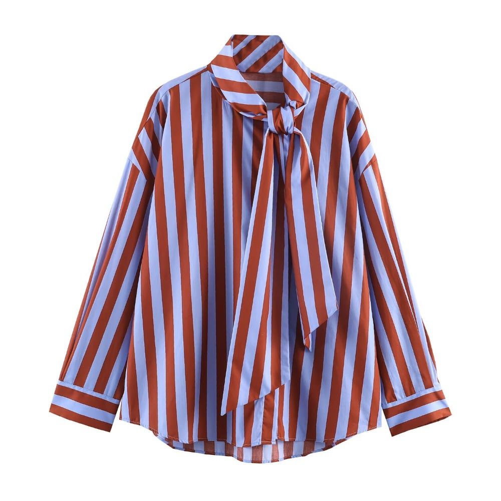 Chemisier ample pour femme à rayures contrastées, boutonnage simple, design épuré et confortable, idéal pour les événements mode