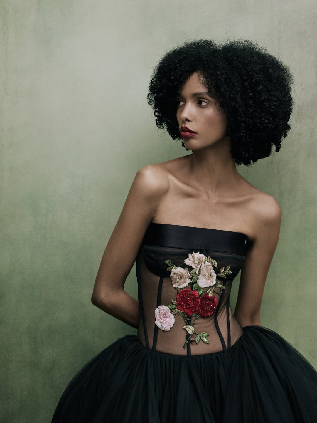Robes de soirée formelles en tulle noir coupe trapèze avec appliques délicates, robes longues en tulle sans bretelles pour femmes, dos lacé