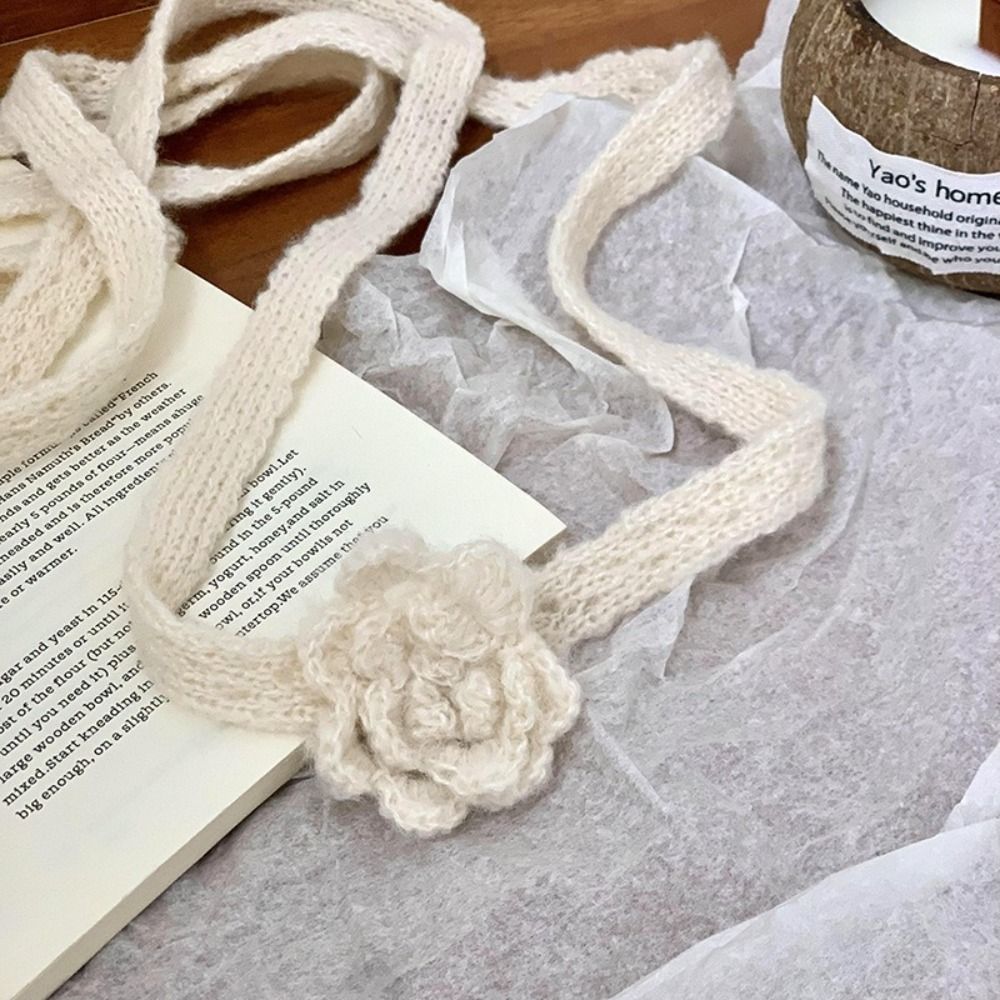 Écharpe en laine tridimensionnelle à motif rose 3D couleur unie, châle en laine à motif rose, écharpe à ruban étroit, écharpe tricotée au crochet faite à la main