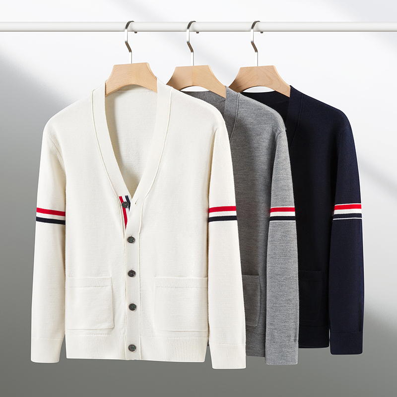Haut de gamme marque tricot cardigan hommes printemps automne nouveau classique collage rayures tendance Pocket Design luxe coréen Casual pull manteau