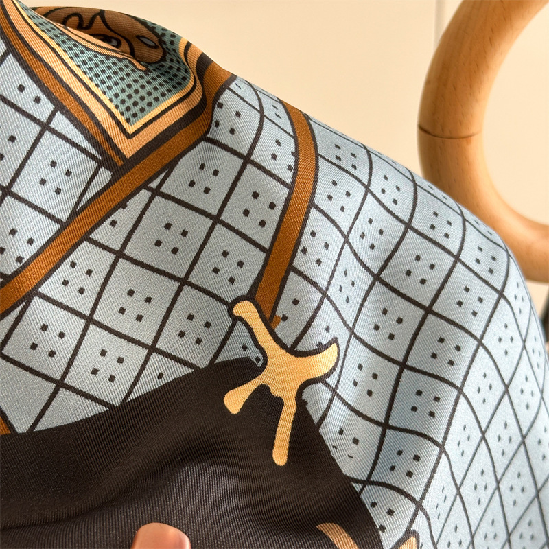 Grand foulard en twill pour femmes, châles carrés, foulards de luxe de créateurs, foulards de printemps, vêtements, décoration du cou, 135 cm, imprimé cheval