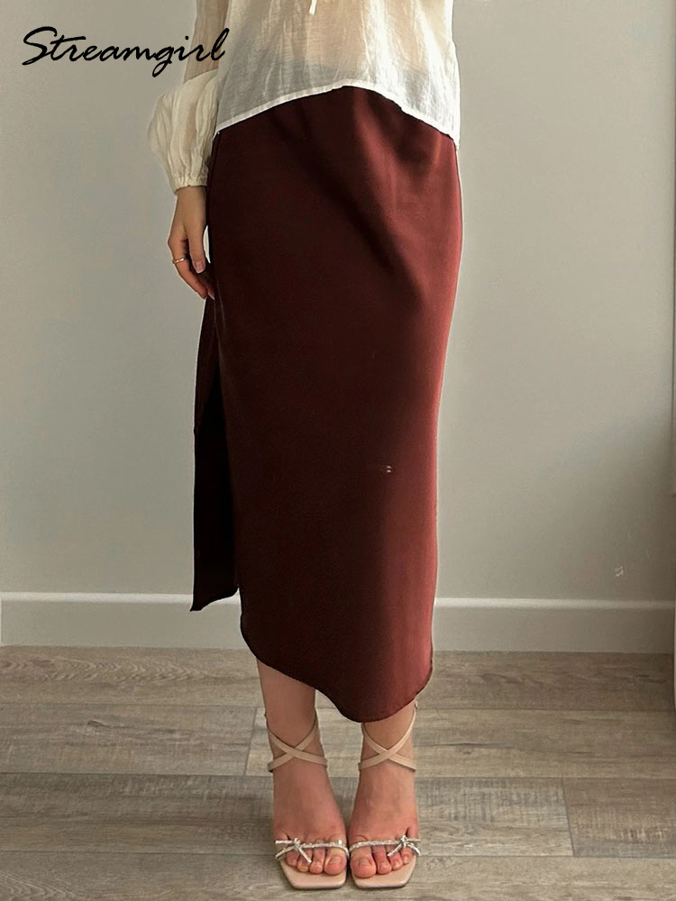 Jupes midi en satin pour femmes, luxueuses, d'été, noires, formelles, en soie, pour le bureau, avec fente, coupe trapèze, vertes, bordeaux, élégantes
