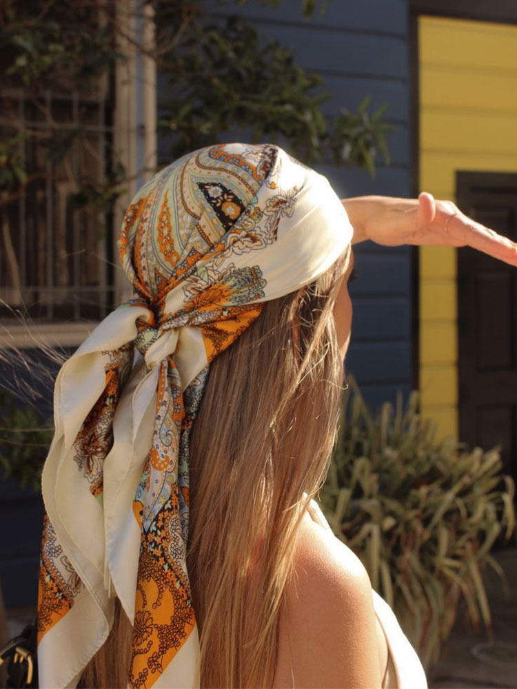 Foulard en Soie Satinée Printemps 2026 pour Femme – Élégant Foulard Floral, Bandana et Bandeau pour Cheveux