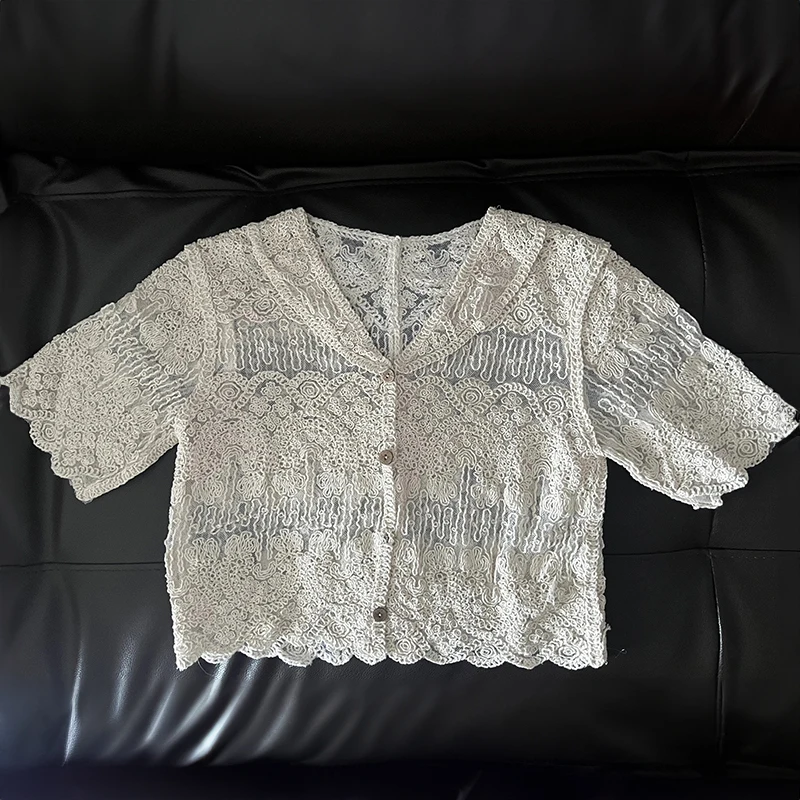Chemisier en dentelle brodée transparente, hauts à manches courtes, cardigan boutonné sur le devant, tenue d'été bohème pour femmes