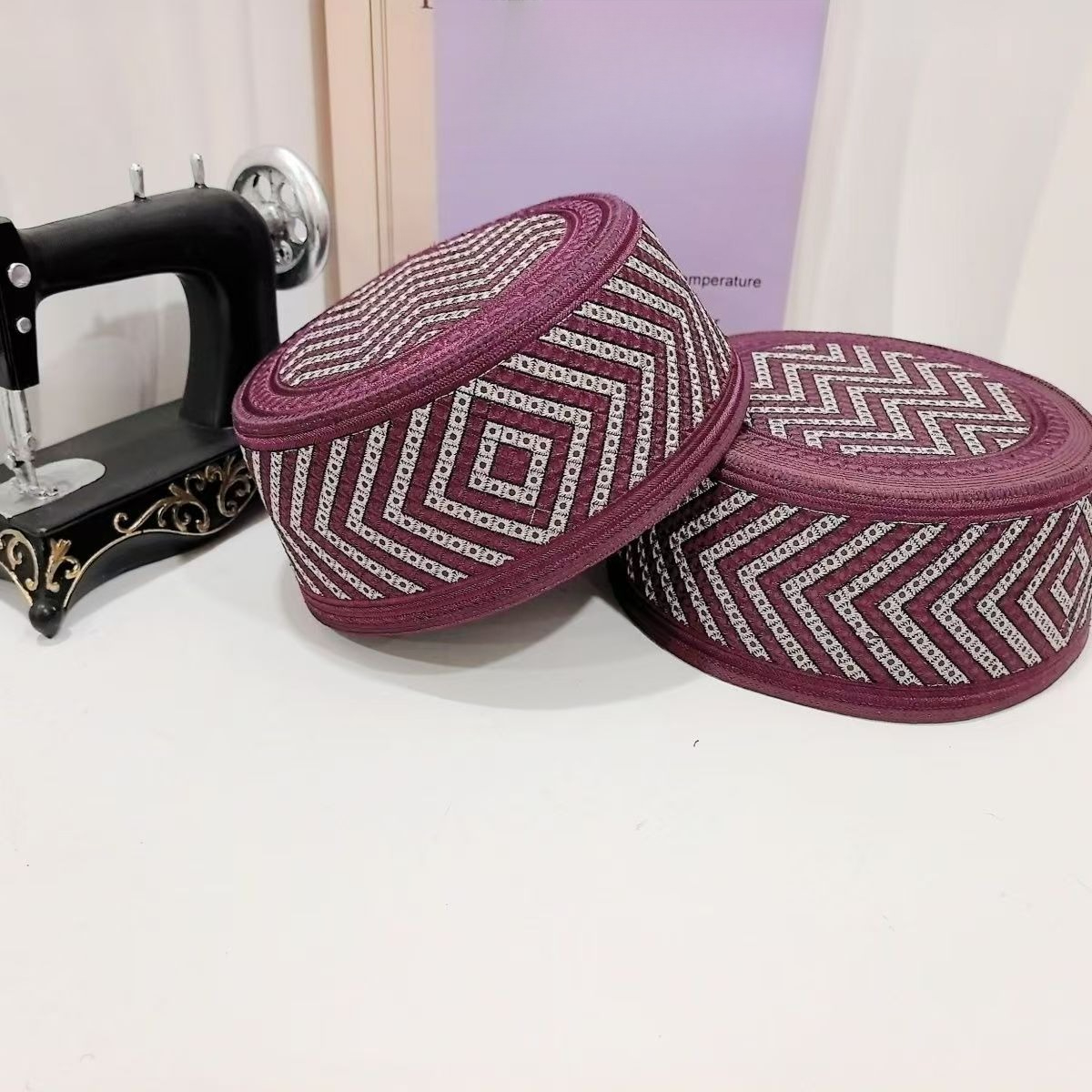 Nouveaux chapeaux musulmans pour hommes, chapeau de prière brodé pour l'Aïd, bonnet ethnique de luxe, cadeau de mariage islamique, casquette de Dubaï, casquette saoudienne, casquettes africaines dorées