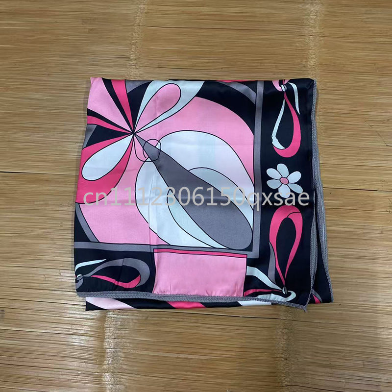 Écharpe en soie noire pour femme avec logo signature, écharpe carrée pour femme 90x90cm