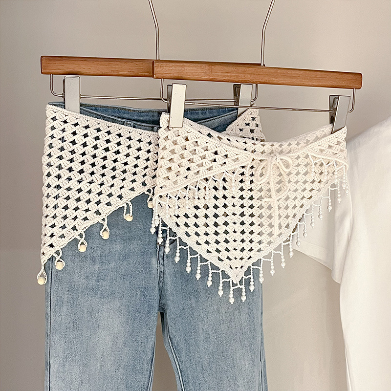 Foulard triangulaire en dentelle, ceinture large pour jeans, écharpe triangulaire de taille, écharpe en soie idyllique à superposer sur une jupe