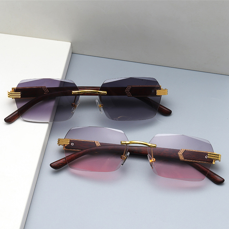 Lunettes de soleil rectangulaires pour hommes et femmes, petites lunettes de soleil carrées, mode populaire, été, voyage, 2024