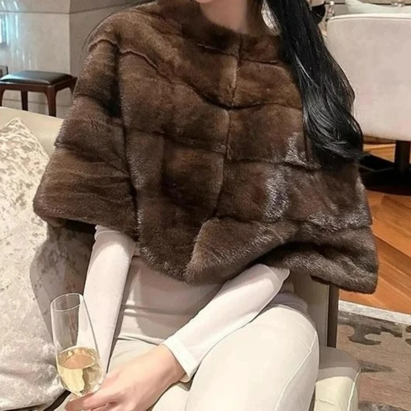 Veste d'hiver femme nouveau en manteaux 2025 automne et hiver nouveau manteau court manteau de fourrure femmes polyvalent court châle fourrure Blouson