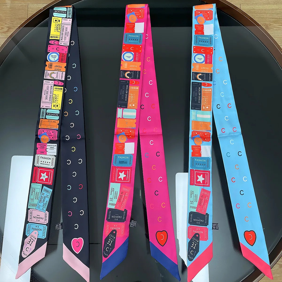 Foulard en soie pour femmes, polyvalent, petit Style parfum, cravate au cou, sac à main, accessoire cadeau, élégant, à la mode, été