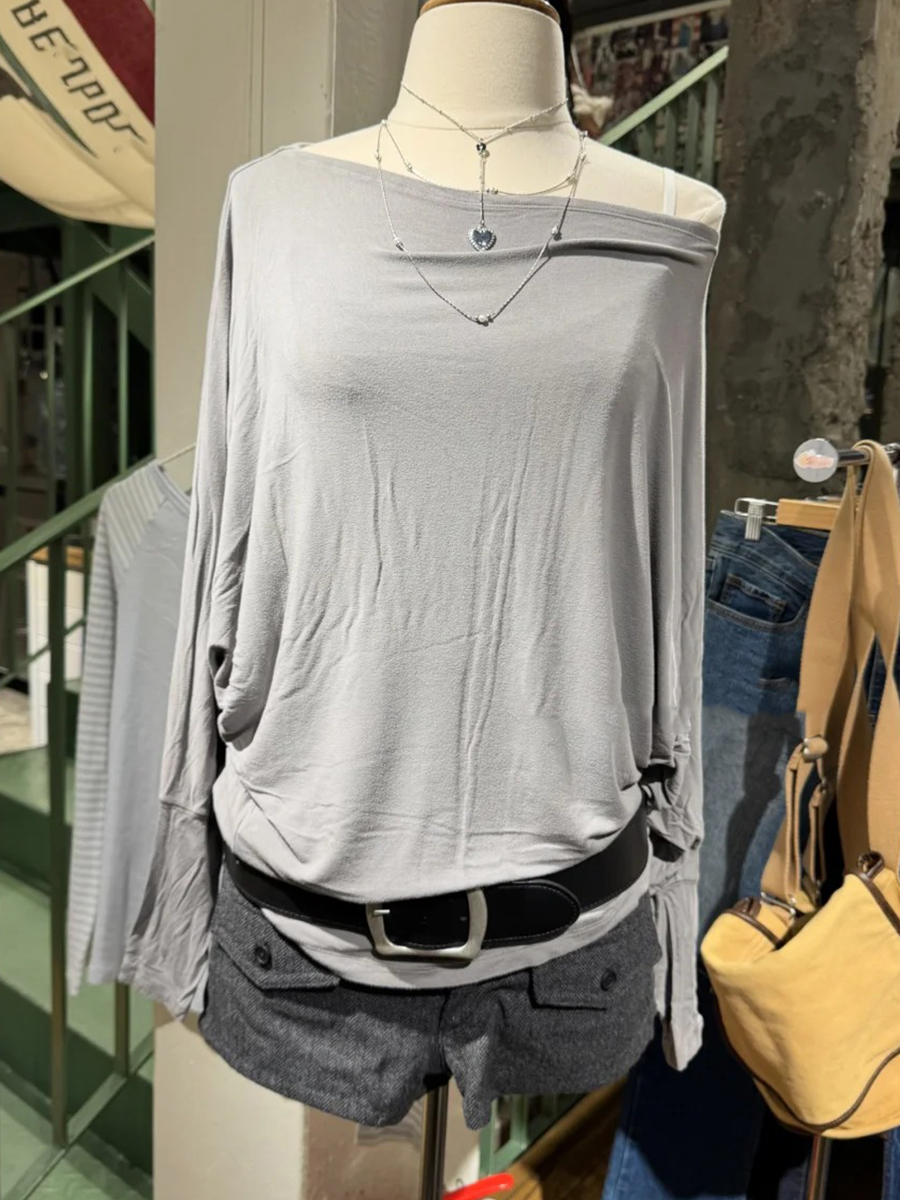 T-shirts noirs à manches longues chauve-souris pour femmes, élégants, doux, col bateau, en coton, style vintage, simples, polyvalents, hauts Y2K