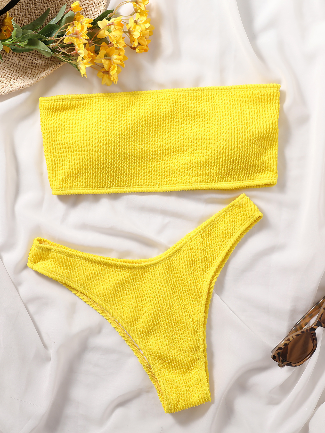 Maillot de bain femme 2026 – Nouveau bikini sexy bandeau deux pièces, sans bretelles, épaules dénudées, dos nu, tenue de plage estivale