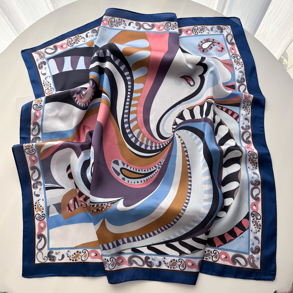Foulard carré à la mode pour femmes, élégant, Hijab, châle de luxe pour voyage, taches douces, Imitation soie