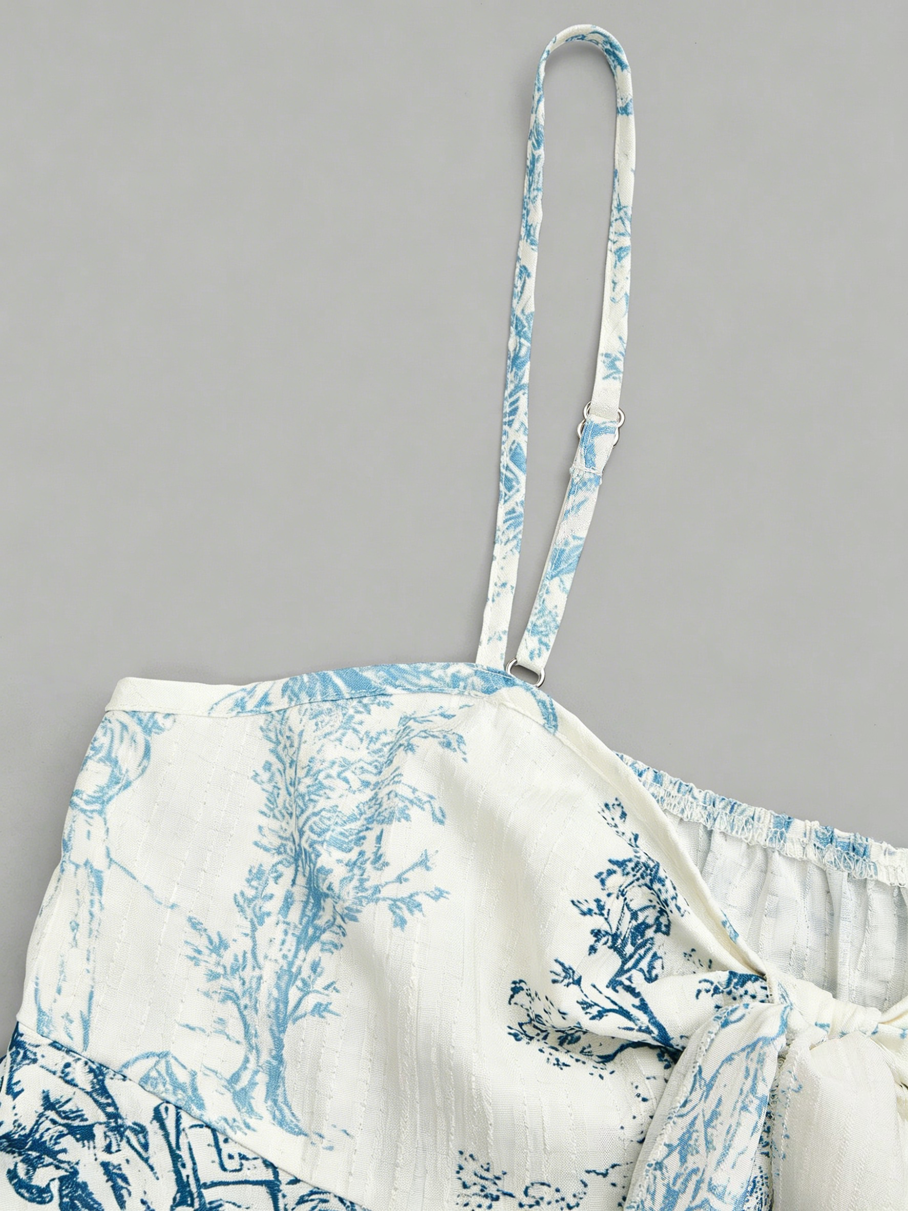 Haut élégant pour femme, en tissu imprimé rayé, avec nœud au col et taille nouée à l'avant, camisole sans manches ajustée. Polyvalent pour le printemps et l'été