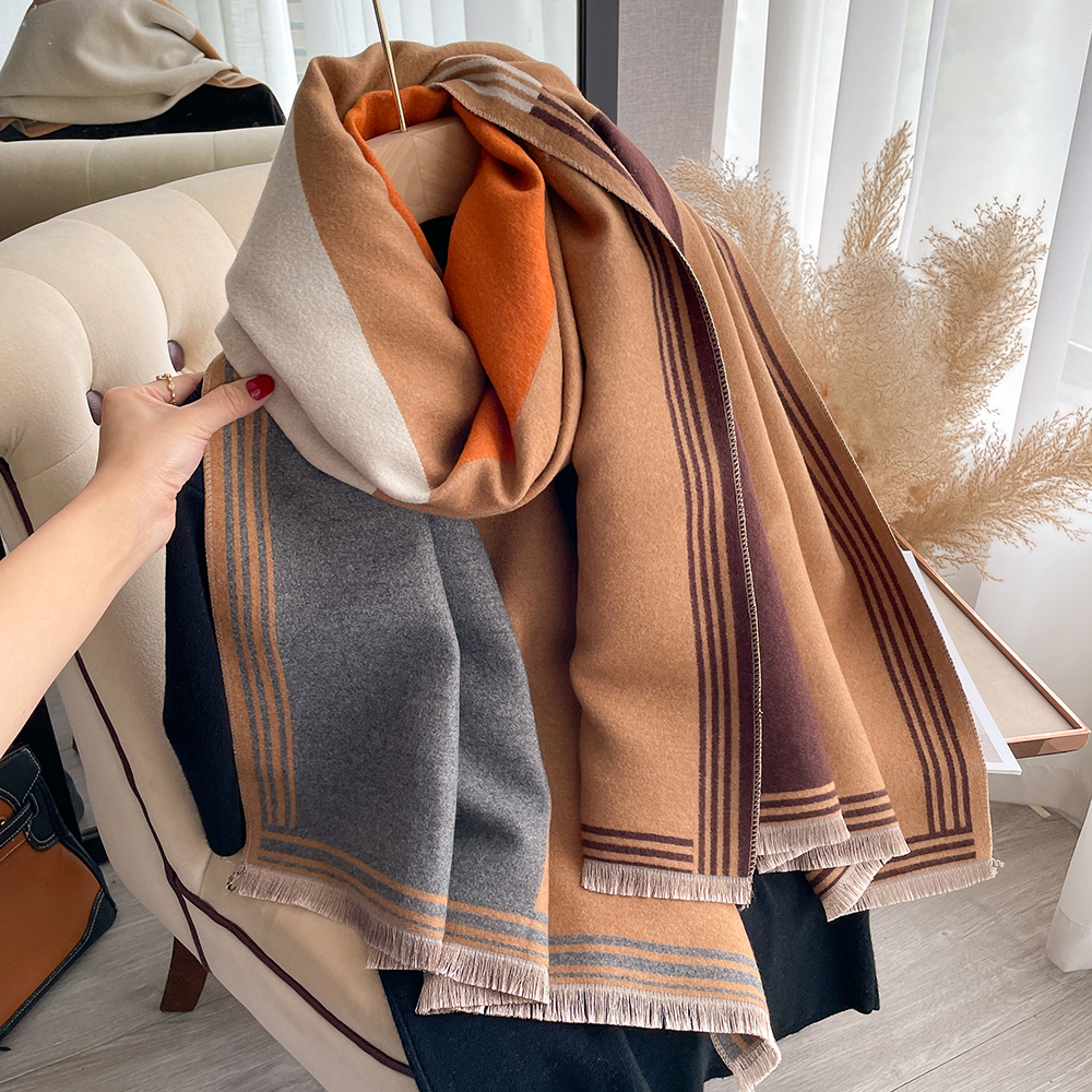 Écharpe double face à carreaux color block, châle enveloppant doux effet cachemire avec franges pour femme, idéal pour l'hiver, le quotidien et les activités de plein air, cadeau