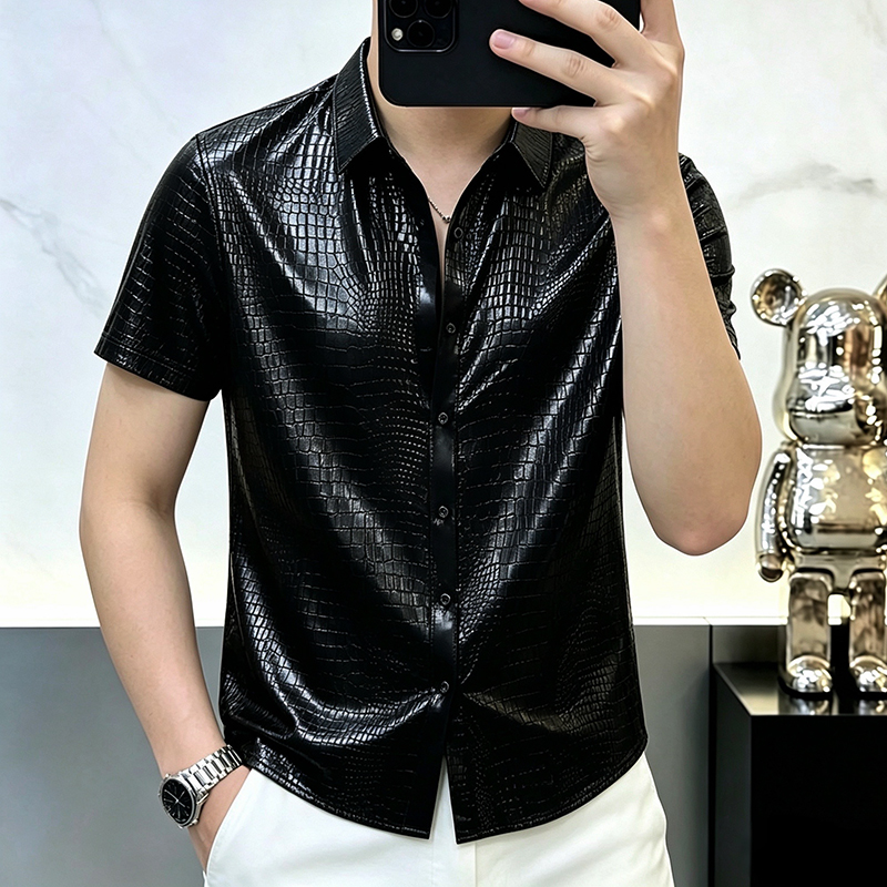 Chemise d'été pour homme à manches courtes brillante, tendance, respirante, décontractée, coupe ajustée, streetwear, vêtements de luxe pour homme