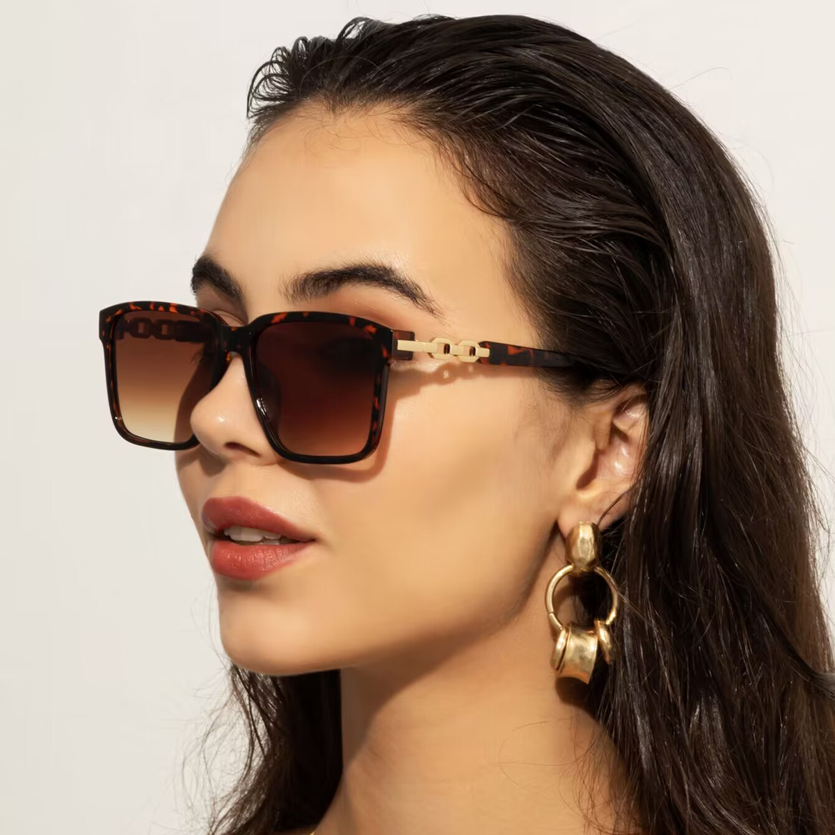Mode femmes lunettes de soleil Style carré lunettes de soleil accessoires dégradé lentille Anti-UV400 marque de luxe Oculus lunettes femme