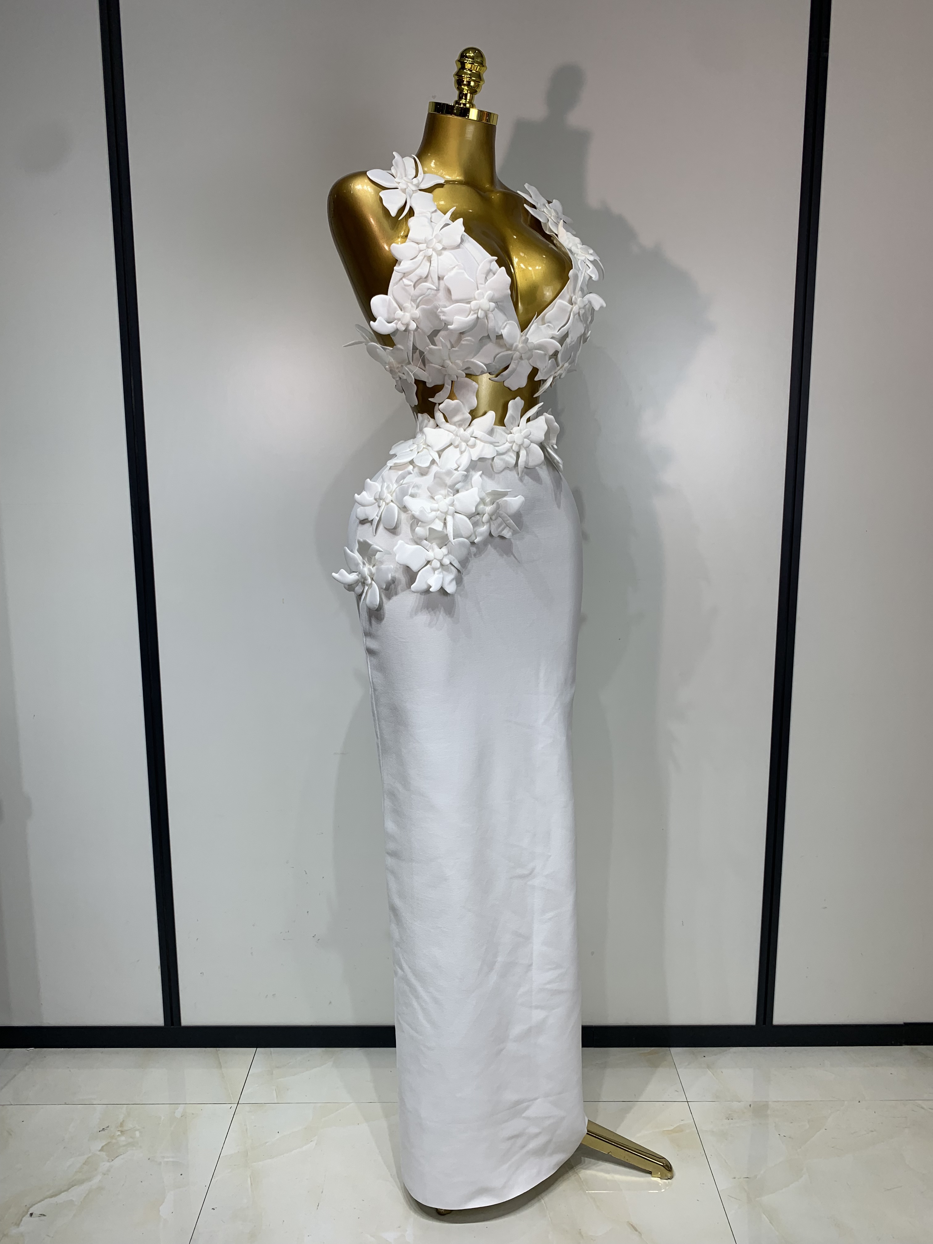 Ensemble deux pièces sexy blanc à fleurs pour femme, col en V, bandage, robe de soirée, de bal, de boîte de nuit, tenue de luxe pour anniversaire
