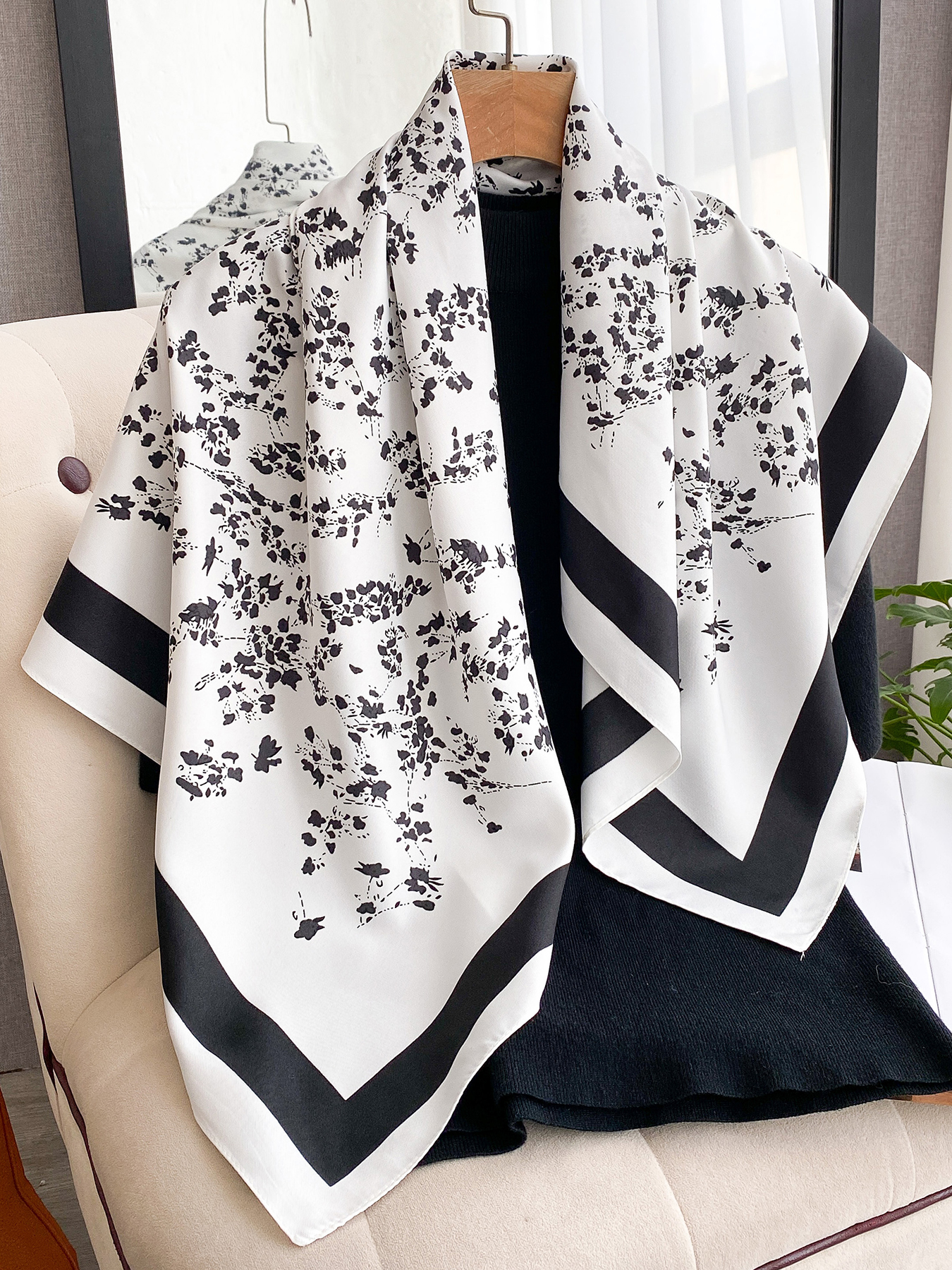 Foulard carré en coton imprimé pour femme, écharpes en soie, bandanas, châles de plage de luxe, hijabs élégants, foulards de cou