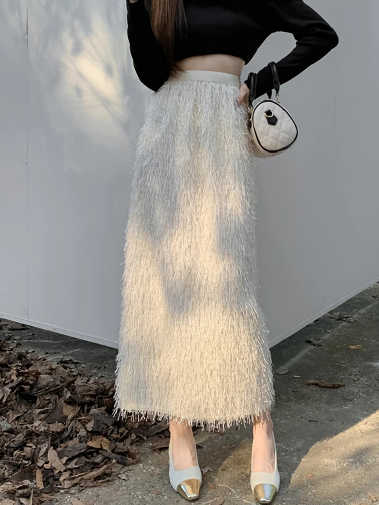 Jupe longue taille haute A-Line pour femme, plumes, jambe fendue, mode élégante, dame chaude, monochrome, automne, hiver, nouveau, 2023