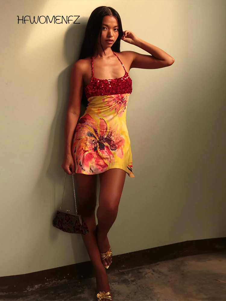 Robe Courte Sexy Imprimée à Paillettes pour Femme, Robe de Soirée Sans Manches Dos Nu Halter Ajustée, Collection Printemps-Été 2026, Élégante Robe Féminine
